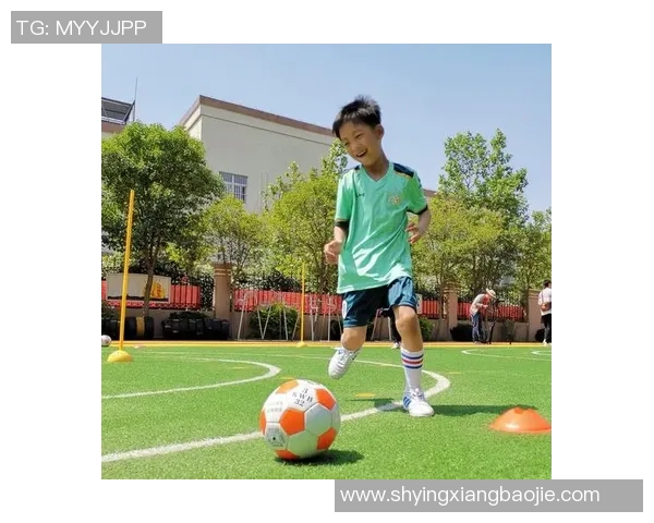 居家足球：在家也能享受激情与乐趣的足球运动新方式